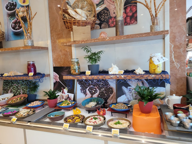 Nosh Restaurant - Dubai