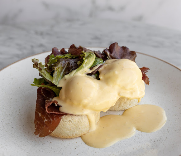 Opinii despre Knead Bakery & Patisserie în Abu Dhabi - Hospitality and gastronomy