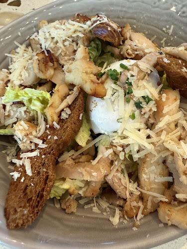 Risen Café and Artisanal Bakery, Dubai Marina - Dubai