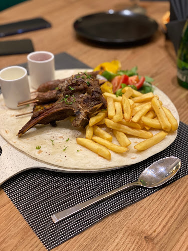 Opinii despre J's Kitchen în Dubai - Hospitality and gastronomy