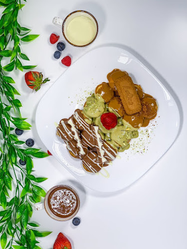 Opinii despre F1 Cafe în Abu Dhabi - Hospitality and gastronomy