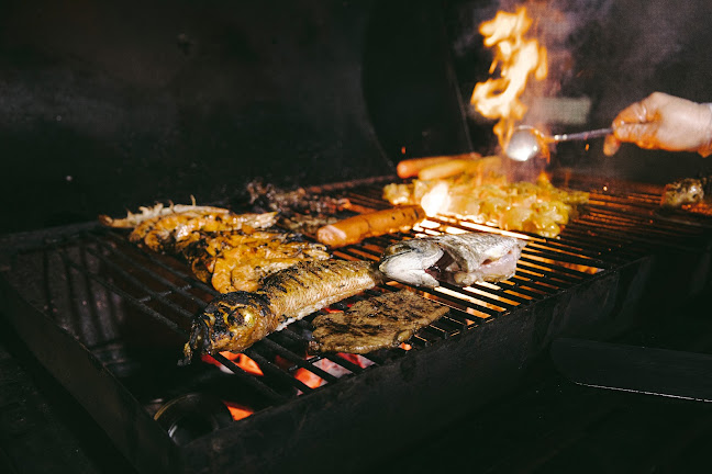 Sheraton Abu Dhabi Hotel & Resort، Corniche Road East - Abu Dhabi