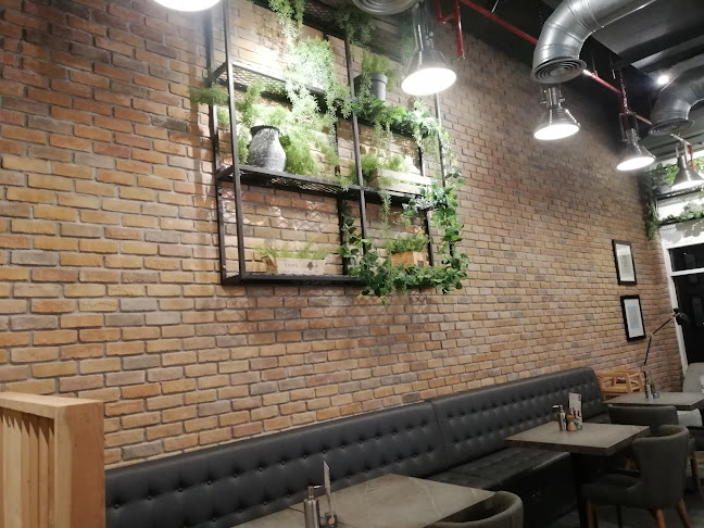 Comentarii opinii despre Kcal Restaurant - JLT