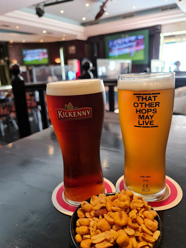 Airport Road, Casablanca Street, - Dubai