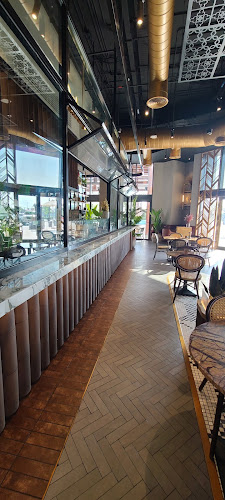 CHOCOMELT AL ZAHIA CITY CENTER SHARJAH - Hospitality and gastronomy