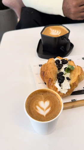 Opinii despre ETCH CAFE MUWELIAH în Sharjah - Hospitality and gastronomy