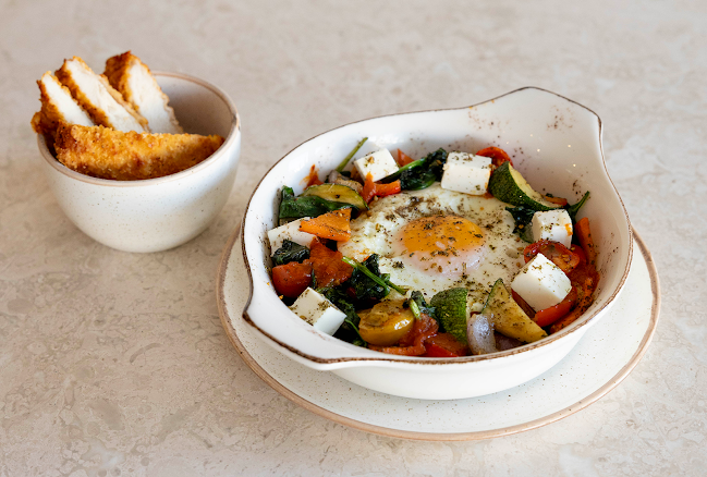 Villa 10, Plaza 30, Skh Fatima bint Mubarak St Former - Delma St - Abu Dhabi