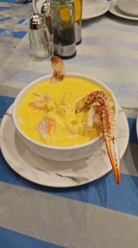 مطعم أسماك البحر Asmak AlBahar - Hospitality and gastronomy