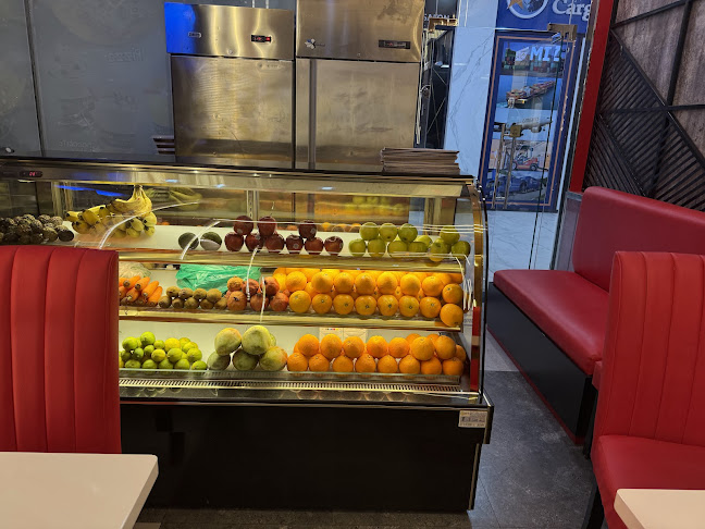 Pizza Mizza Restaurant - Hospitality and gastronomy