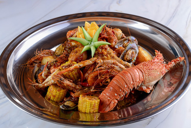 THE VILLA SEAFOOD RESTAURANT DUBAI - Hospitality and gastronomy