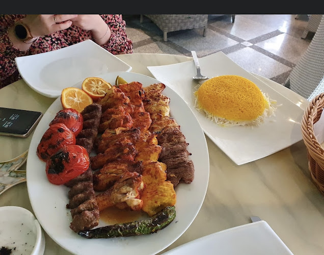 مقهى بريياس بلاس Pariyas Palace Cafe - Hospitality and gastronomy