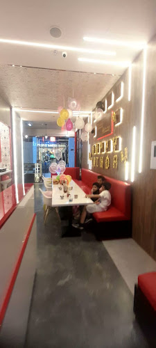 Opinii despre Pizza Mizza Restaurant în Dubai - Hospitality and gastronomy