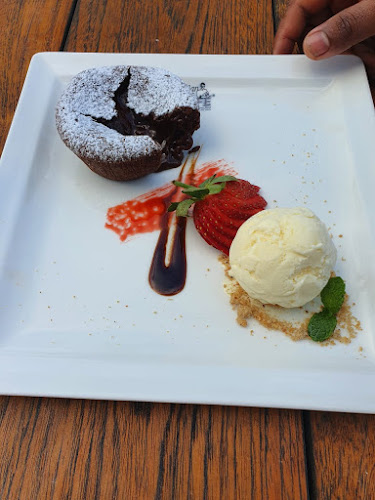 Al Naseem poolbar and shisha cafe - Hospitality and gastronomy