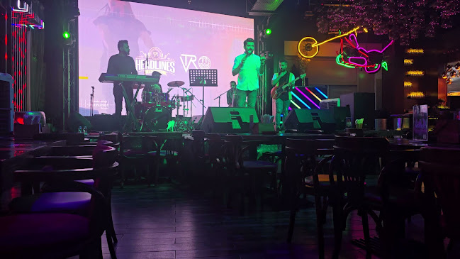 Headlines WTC - Ibis world trade center - Hospitality and gastronomy