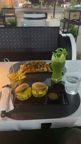 Opinii despre The Masked Chef în Ras Al-Khaimah - Hospitality and gastronomy