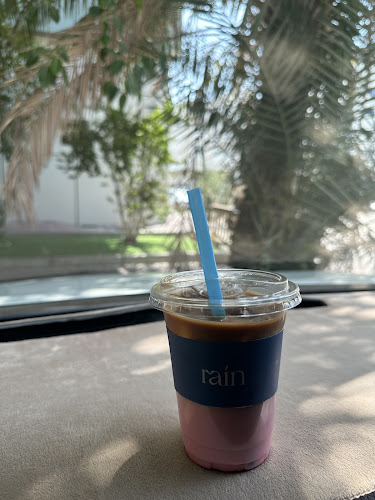 Comentarii opinii despre Rain