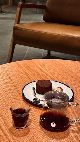 Yas Creative Hub, Twofour54 C40 – Tower 2, Ground Floor - Yas Island - Abu Dhabi