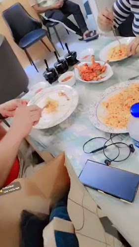 Opinii despre Noor Al Samnan Kitchen and Restaurant Dubai în Dubai - Hospitality and gastronomy