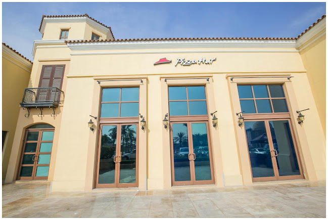 Pizza Hut | Arabian Ranches - Dubai