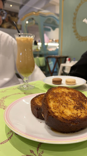 Ladurée Dubai Festival City Mall - Hospitality and gastronomy