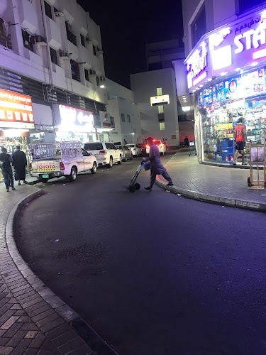 78C5+873 - Naif - Dubai