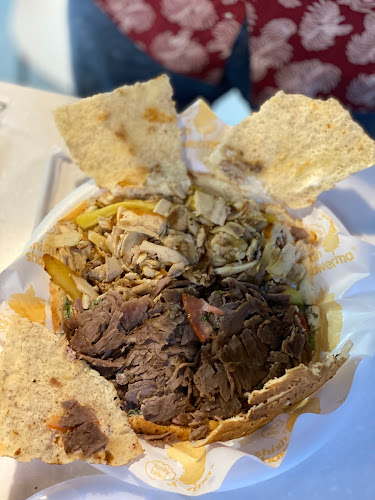 Behind Corniche Towers - Beeshan St - Al Bateen - W10 - Abu Dhabi