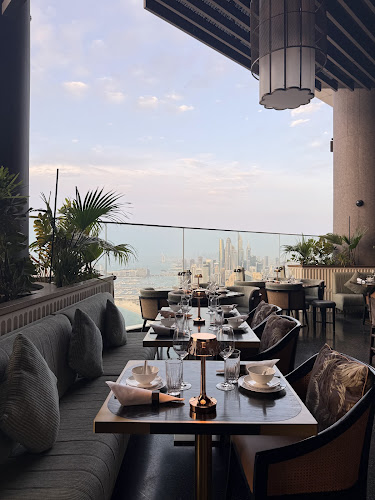 Comentarii opinii despre Mott 32 Dubai