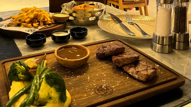 423 Al Muntazah St - Al Muntazah - Al Heerah Suburb - Sharjah