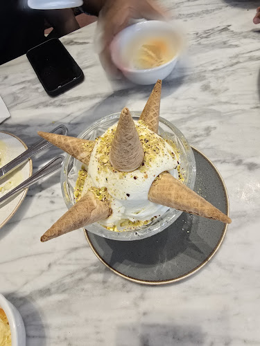 Vision Towers, Al-Najda Street Facing Al-Sultan Bakery, Al-Najda - Abu Dhabi