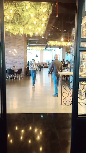 Opinii despre Swiss Butter - Novotel Al Bustan în Abu Dhabi - Hospitality and gastronomy