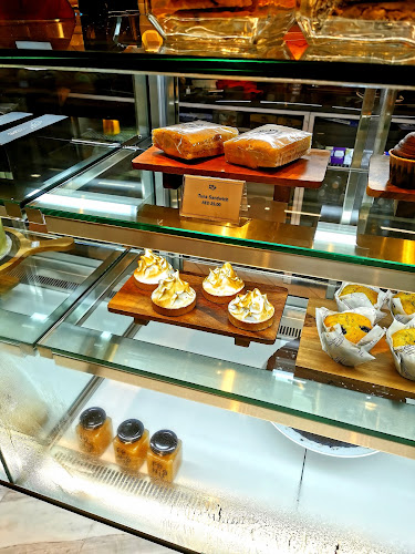 Fen Cafe & Restaurant - Lagoon Majaz 1 - Sharjah