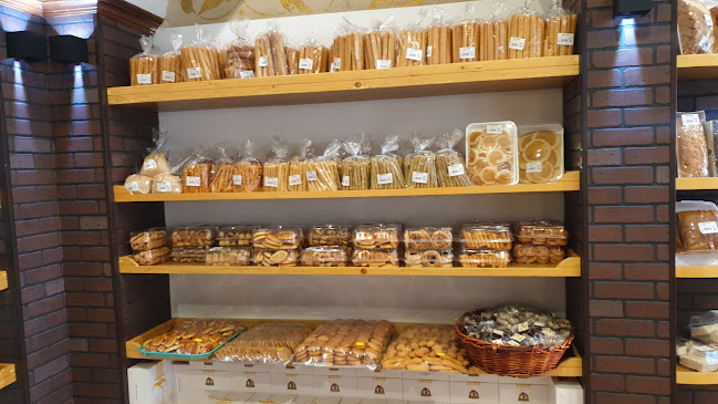 Al Mukhtar Bakery - Hospitality and gastronomy