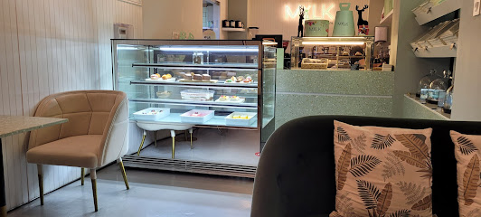 Mylk Bakery & Cafe