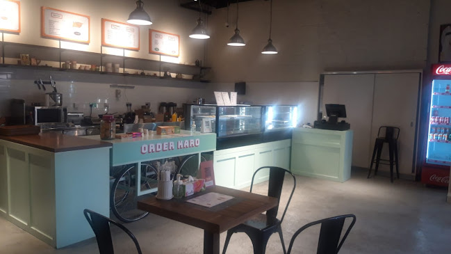 Calcutta Chai & Co I Restaurant in Business Bay I Cafe I Catering - Dubai