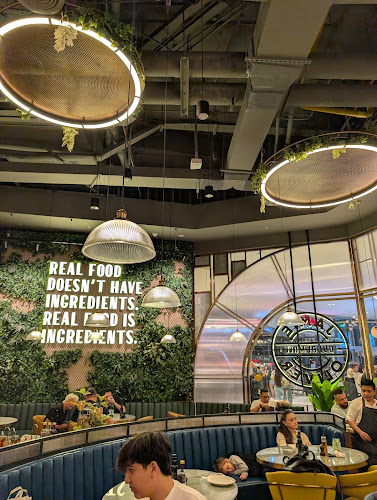 Jamie Oliver - Hospitality and gastronomy