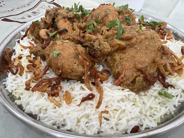 Rughaylat Rd - Saih Alkhor Suburb - Sharjah