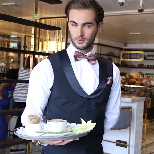 Opinii despre Cafe Society Dubai în Dubai - Hospitality and gastronomy