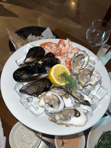 Flooka Dubai - Hospitality and gastronomy