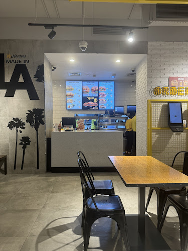 Hardee's - Dubai