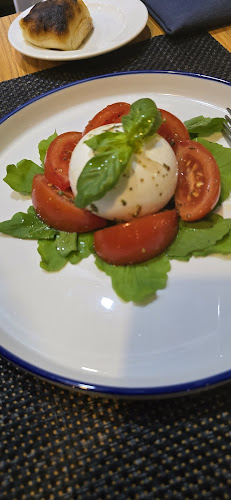 Opinii despre La Burrata Italian restaurant în Ras Al-Khaimah - Hospitality and gastronomy