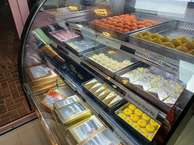 Opinii despre Dar Al Rajwah Restaurant (Raghuvanshi) în Sharjah - Hospitality and gastronomy