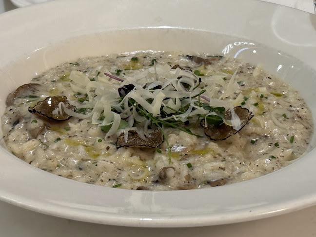 Opinii despre The Coop House în Dubai - Hospitality and gastronomy