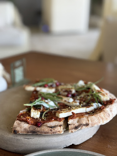 Opinii despre Caya în Sharjah - Hospitality and gastronomy