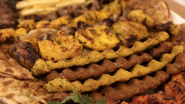 Al Miqat Restaurant - Al Nasserya