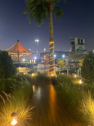 Wave Bar - Hospitality and gastronomy