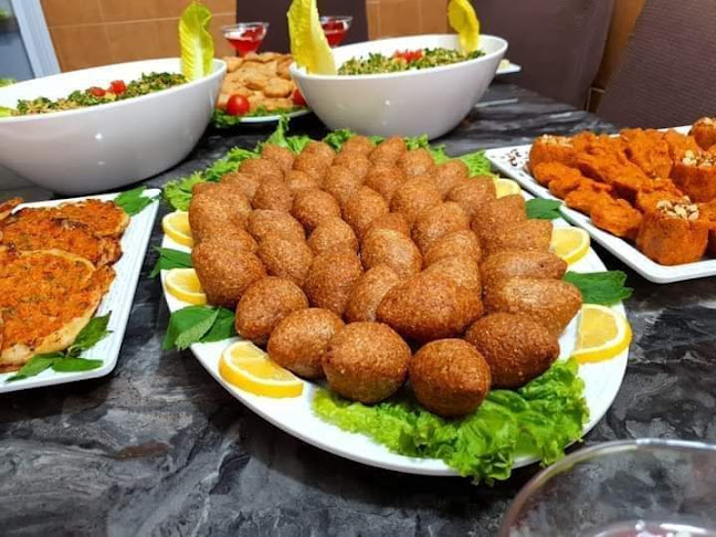 فطاير على الطاير