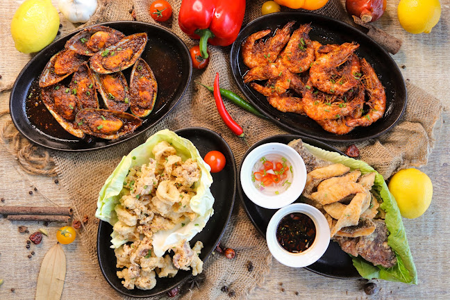 Captain's Port Seafood and Grill Restaurant - Sharjah