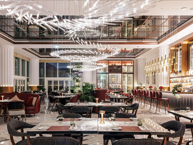 Brasserie Boulud - Hospitality and gastronomy