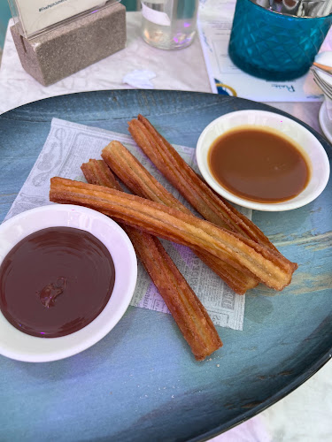 Praia | Beach Restaurant & Lounge | FIVE Palm Jumeirah