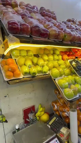 Opinii despre HAJI SULTAN FRUITS AND VEGETABLES în Fujairah - Hospitality and gastronomy